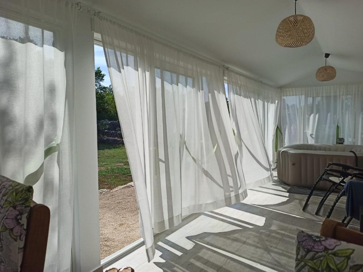 Holiday House Vela Vrta Sveti Ivan Dobrinjski Exterior foto